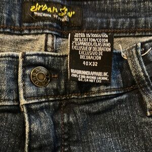 Dark Blue Vintage Jeans with Faded Look and Contrasting Stitching